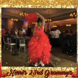 woman dancing